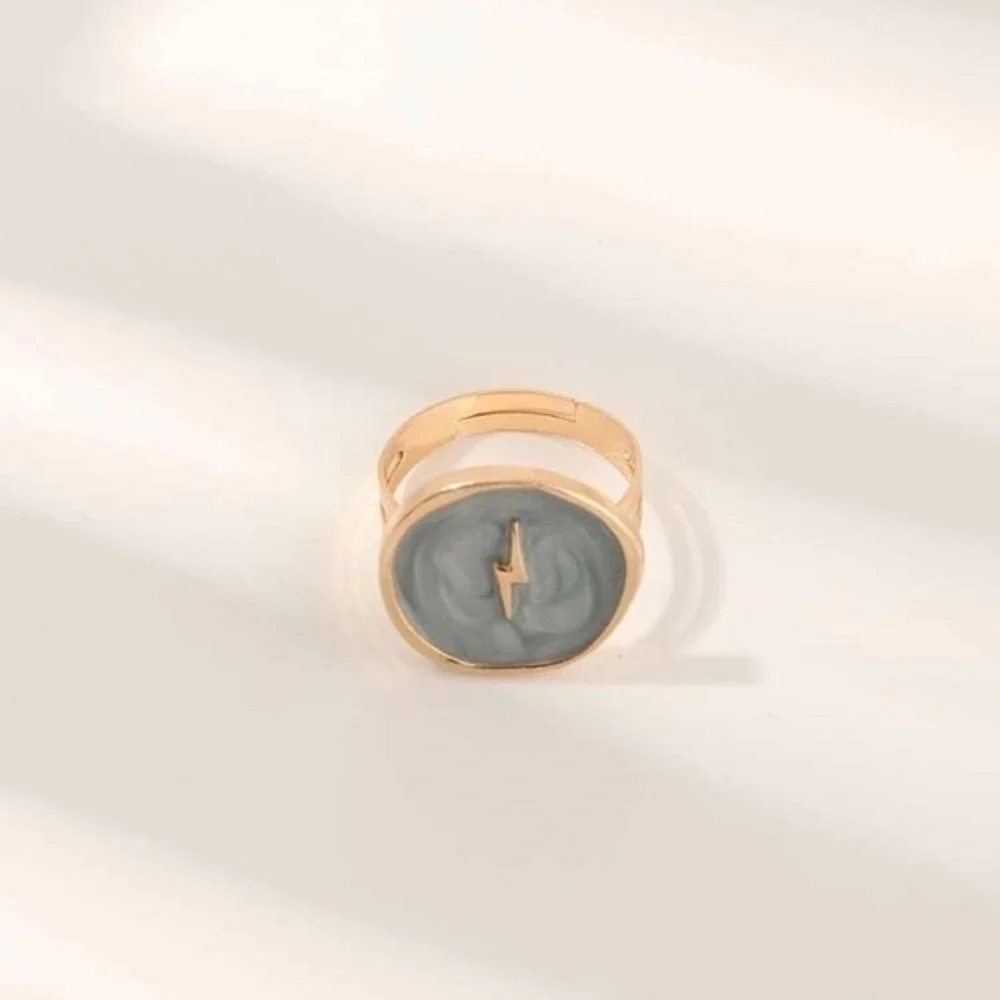 3/$30 ⚡️ Lightning Bolt Enamel Ring